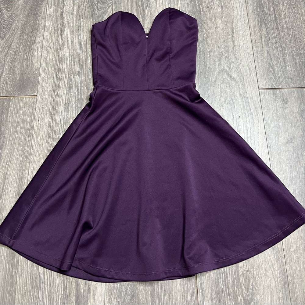 Strapless dress